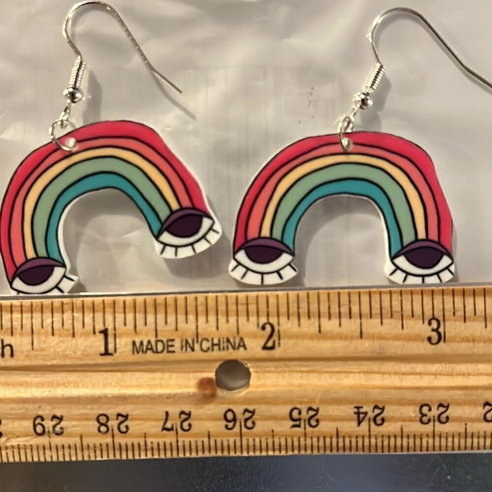 Rainbow Eye Earrings - Cute and Quirky!
